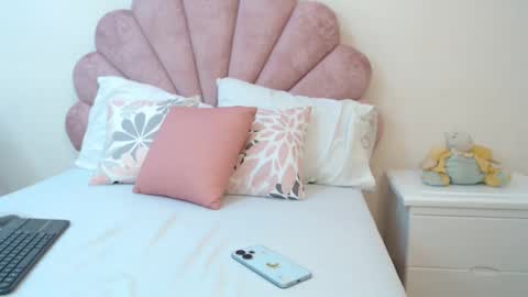 mila_adamss online show from June 2026 10:54:02 AM