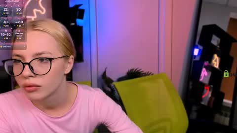 mila_glow online show from November 2025 09:20:01 AM