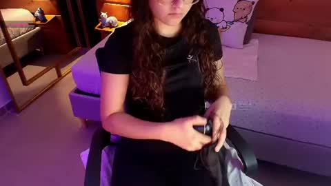 Milena  online show from July 2026 11:15:01 AM
