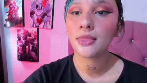 Snapshot of mila_nixon01 chatting on June 2026 04:22:01 PM MILA online show from June 2026 04:22:01 PM