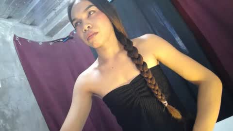 mila_seductressxx online show from June 2026 12:57:02 AM
