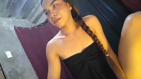 mila_seductressxx online show from June 2026 01:06:02 AM