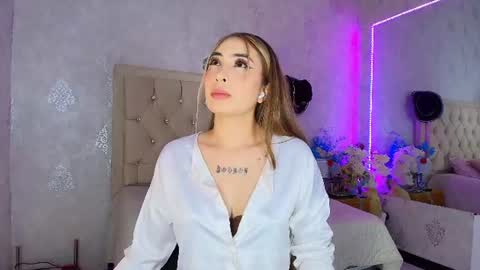 Snapshot of mila_smirnovavk chatting on July 2026 03:55:01 AM MILA online show from July 2026 03:55:01 AM