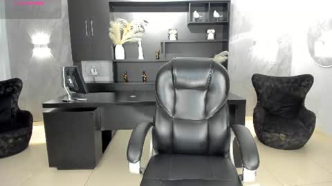Mila online show from June 2026 03:07:02 AM