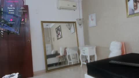 miladiosa online show from September 2025 12:05:02 PM