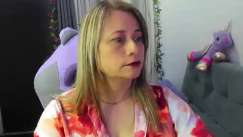 milagros_latin online show from December 2025 11:56:02 PM