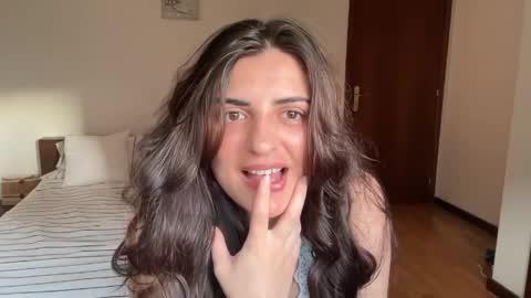 Snapshot of milalifa chatting on May 2026 06:49:02 PM milalifa online show from May 2026 06:49:02 PM