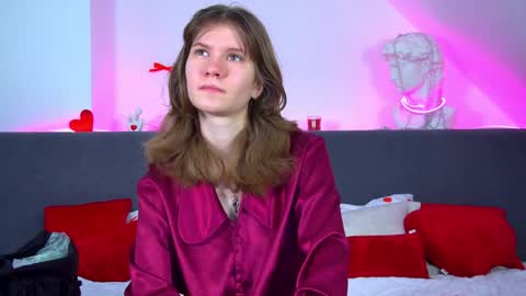 Mila online show from February 2026 12:05:02 PM