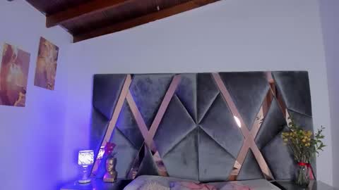 Snapshot of milan_ebony chatting on March 2026 12:33:02 PM Milan online show from March 2026 12:33:02 PM