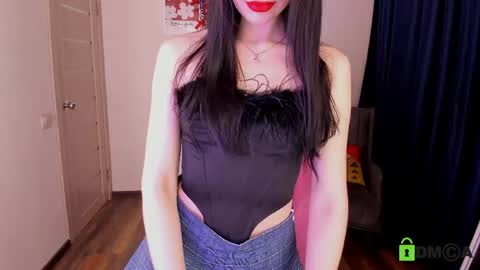 Milana online show from May 2026 01:39:01 PM