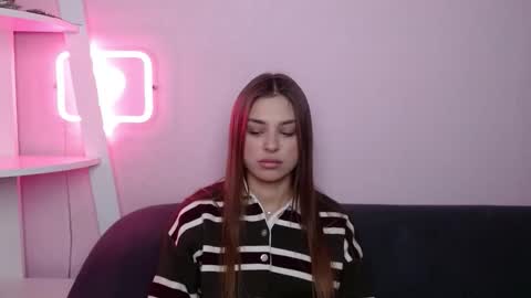 milanaangelas online show from February 2026 08:37:01 PM