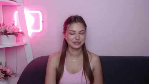 Snapshot of milanaangelas chatting on July 2026 04:52:01 AM milanaangelas online show from July 2026 04:52:01 AM
