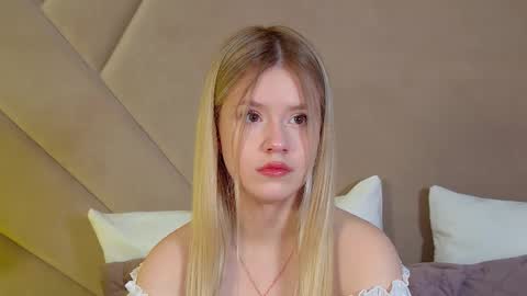 MilanaBalmain online show from January 2026 05:44:01 AM