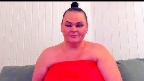 Lana online show from January 2026 01:36:01 PM