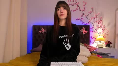 Milana online show from February 2026 07:02:02 AM