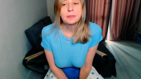 Milena online show from June 2026 06:16:01 AM