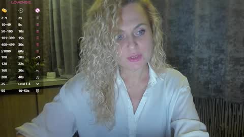 milanna_x online show from September 2025 05:57:02 PM