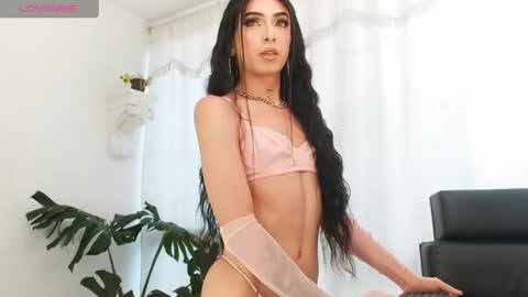 Snapshot of milansantana24 chatting on December 2024 09:34:02 PM MILAN SANTANA online show from December 2024 09:34:02 PM