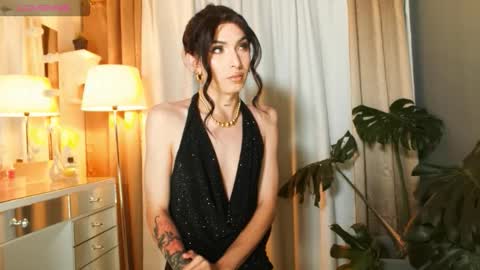 MILAN SANTANA online show from November 2025 01:05:01 AM