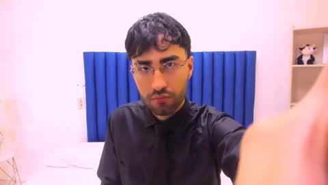 milanzaire online show from November 2025 11:29:01 PM