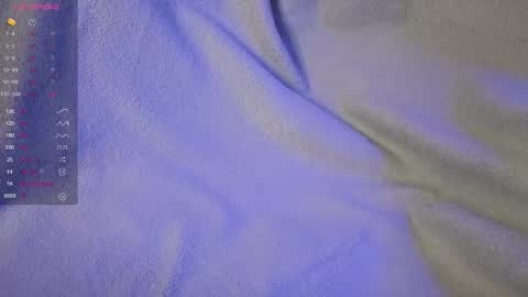 Mila online show from December 2025 04:24:02 PM