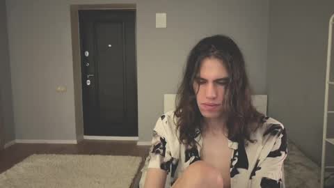 Mila online show from April 2026 01:58:02 PM