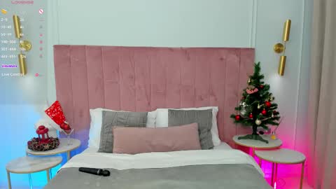 Mia online show from January 2026 06:18:02 AM