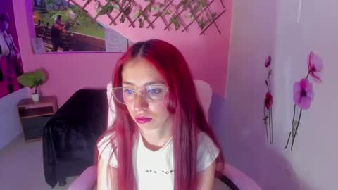 Ana online show from October 2025 08:17:02 PM