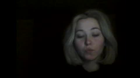 Snapshot of milena391630 chatting on February 2025 12:10:02 AM Milena new nonude shy blonde natural online show from February 2025 12:10:02 AM