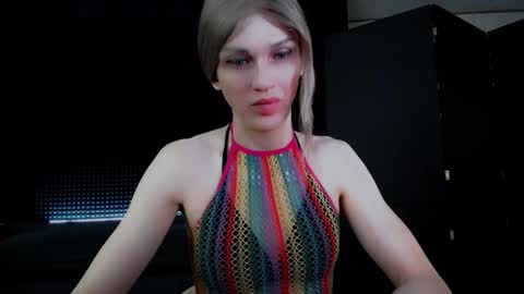 Milena Hardy online show from October 2025 04:56:02 AM