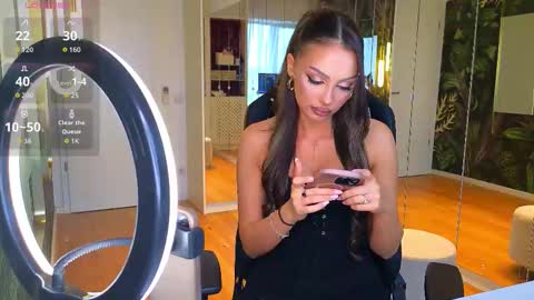 Snapshot of mileysin chatting on February 2026 12:09:01 PM Miley Sin online show from February 2026 12:09:01 PM