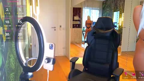 Snapshot of mileysin chatting on February 2026 01:07:02 PM Miley Sin online show from February 2026 01:07:02 PM