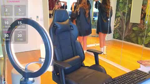 Snapshot of mileysin chatting on February 2026 02:38:02 PM Miley Sin online show from February 2026 02:38:02 PM