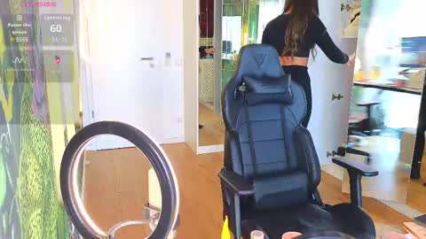 Snapshot of mileysin chatting on March 2026 12:44:01 PM Miley Sin online show from March 2026 12:44:01 PM