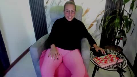 Milf Brend online show from February 2026 09:29:02 PM