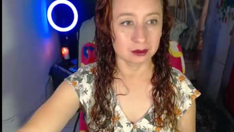 Valeria online show from October 2025 02:42:02 PM