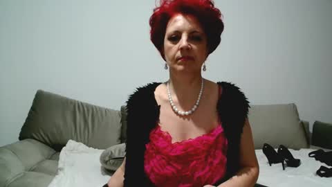 Milfsupreme online show from February 2025 08:55:02 PM