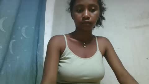 Snapshot of milinasy chatting on March 2026 11:07:02 PM milinasy online show from March 2026 11:07:02 PM