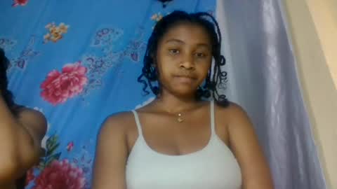 Snapshot of milinasy chatting on June 2026 06:14:01 PM milinasy online show from June 2026 06:14:01 PM