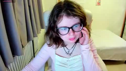 MilisaSweet online show from October 2025 06:38:02 PM