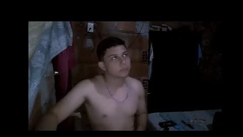 Snapshot of milk_boy25 chatting on September 2025 11:04:02 PM milk_boy25 online show from September 2025 11:04:02 PM