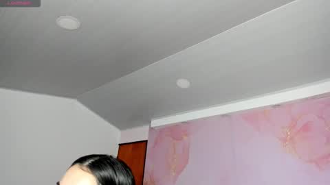 S O F I A online show from October 2025 10:45:01 AM