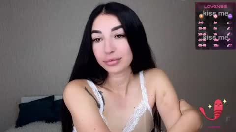 milkiss_kiss online show from June 2026 06:16:02 AM