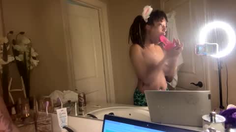 milkmarie online show from November 2025 05:23:01 PM