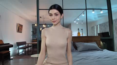 milla bella online show from March 2026 08:59:01 PM