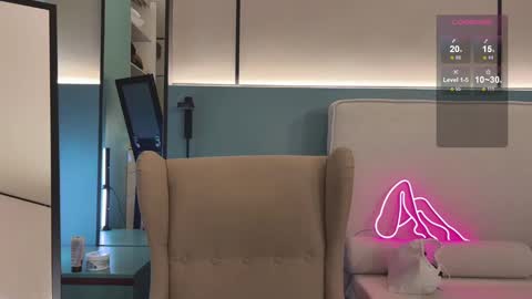 Mila online show from January 2025 09:46:02 PM