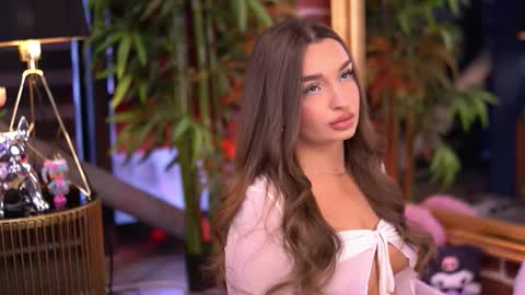 Snapshot of milla_serene chatting on December 2025 06:21:01 AM Milla online show from December 2025 06:21:01 AM