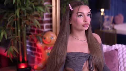 Snapshot of milla_serene chatting on December 2025 07:37:01 AM Milla online show from December 2025 07:37:01 AM