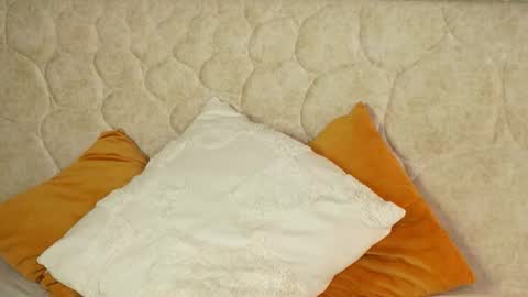 MillaBliss online show from April 2026 09:54:01 PM