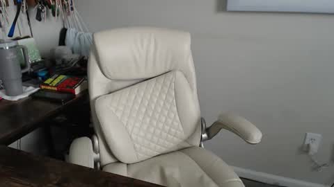 millenium0129 online show from February 2026 05:00:02 PM